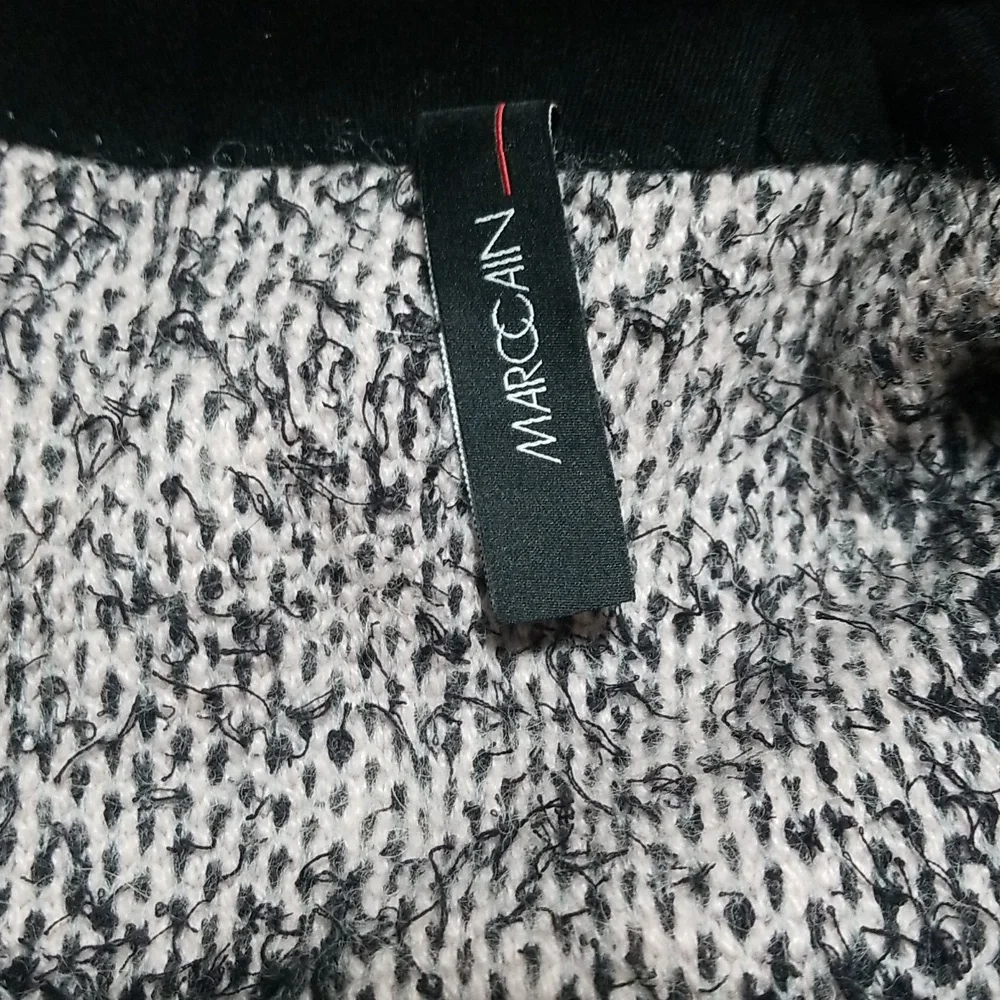 Marc Cain Checkered Cardigan from Soft Fabric Blend w/Alpaca. Size: 12. - Picture 8 of 13